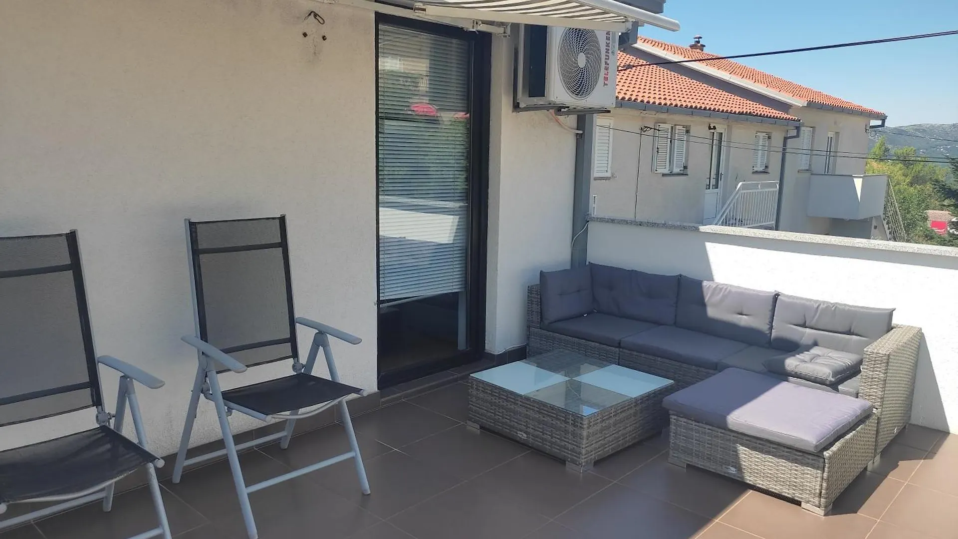 Apartmani Deleut Novi Vinodolski 0*,  Croaţia